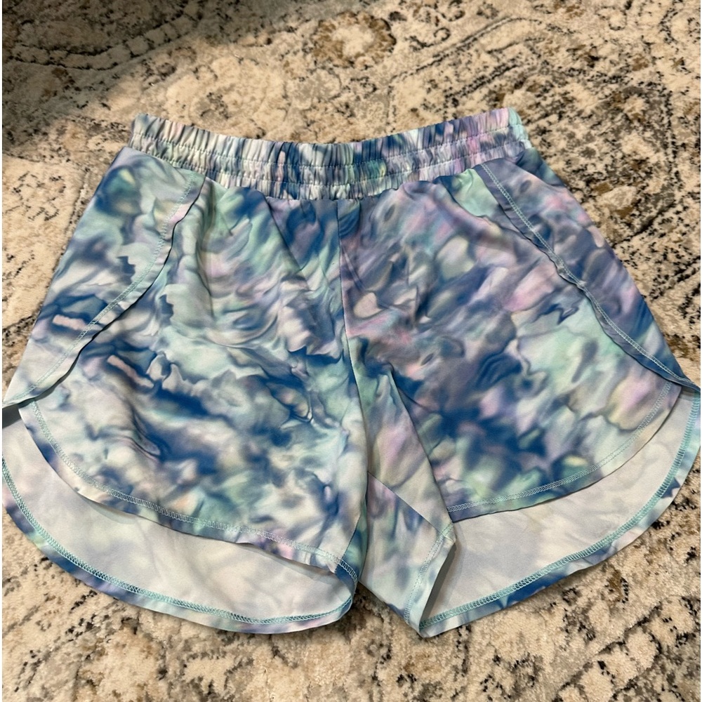Girls activewear shorts